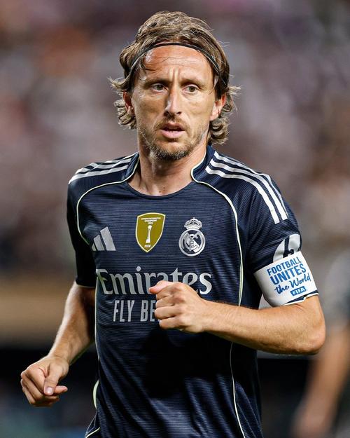 非法博彩“推广代理”黑幕：解析“负盈利分红”模式如何让代理诱导你输个精光。（揭秘非法博彩代理：“负盈利分成”模式如何诱导玩家输光家底）