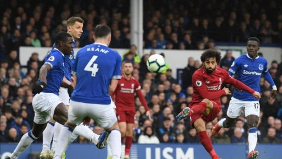 坎宁安27分 活塞力克骑士