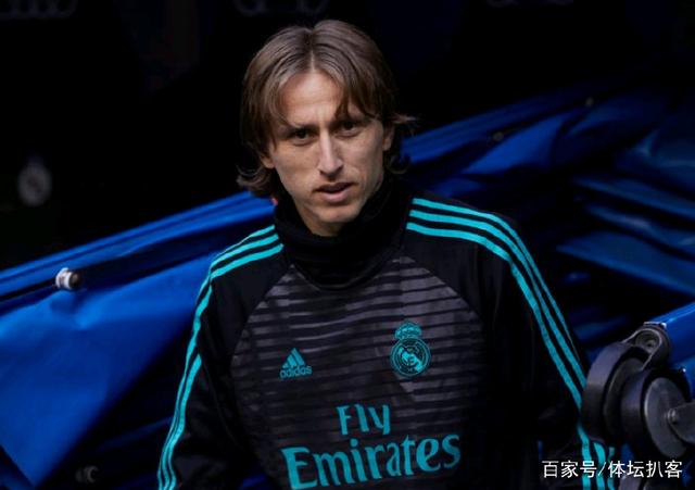 西卡：每一场胜利都十分宝贵，赫夫在防守端始终发挥巨大作用